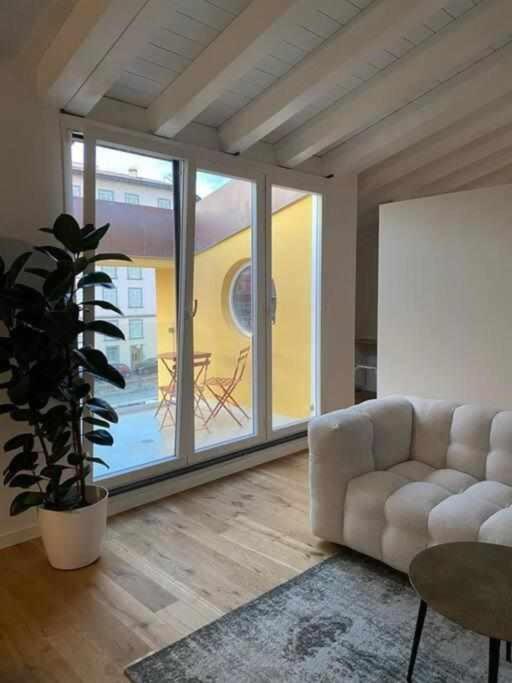 Waterfront Balcony I Grani 4 Resort Style Suite Livorno Exterior foto